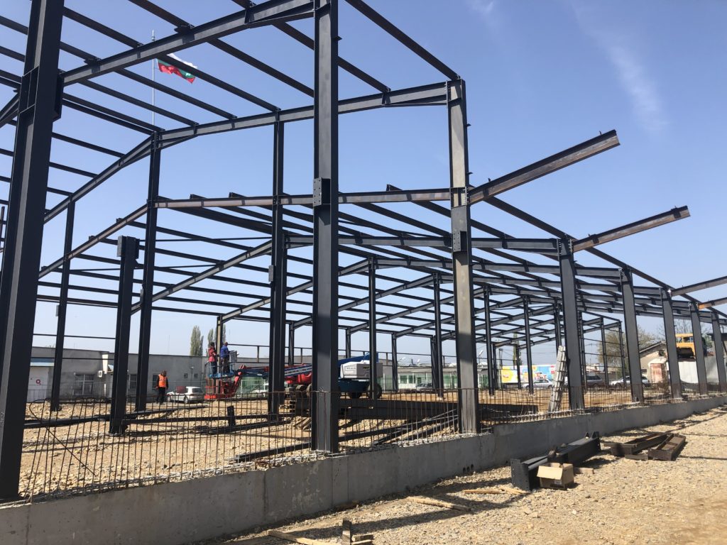 VIRA Lift hala stalowa